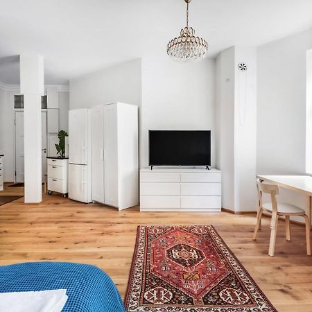 Apartamento Wehost Oikokatu Helsinki Exterior foto